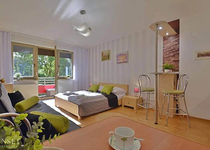 Sunset Apartments - Zdrojowa 24 - Plaza 350M
