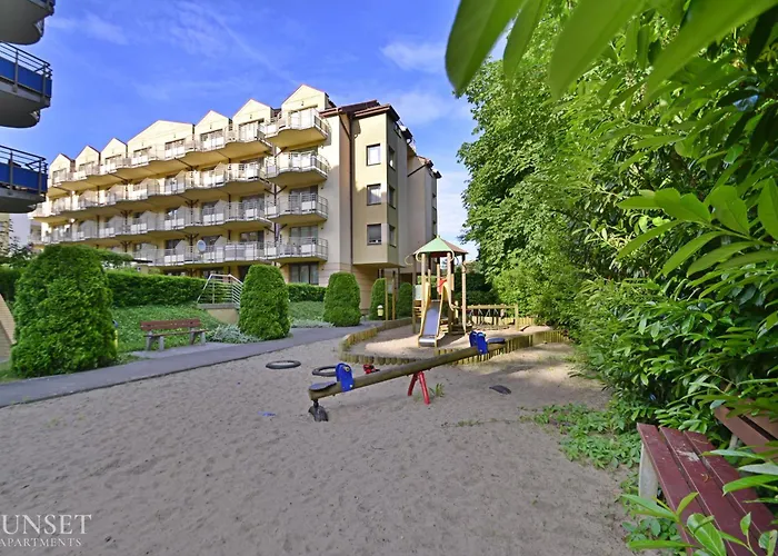 Sunset Apartments - Zdrojowa 24 - Plaza 350M